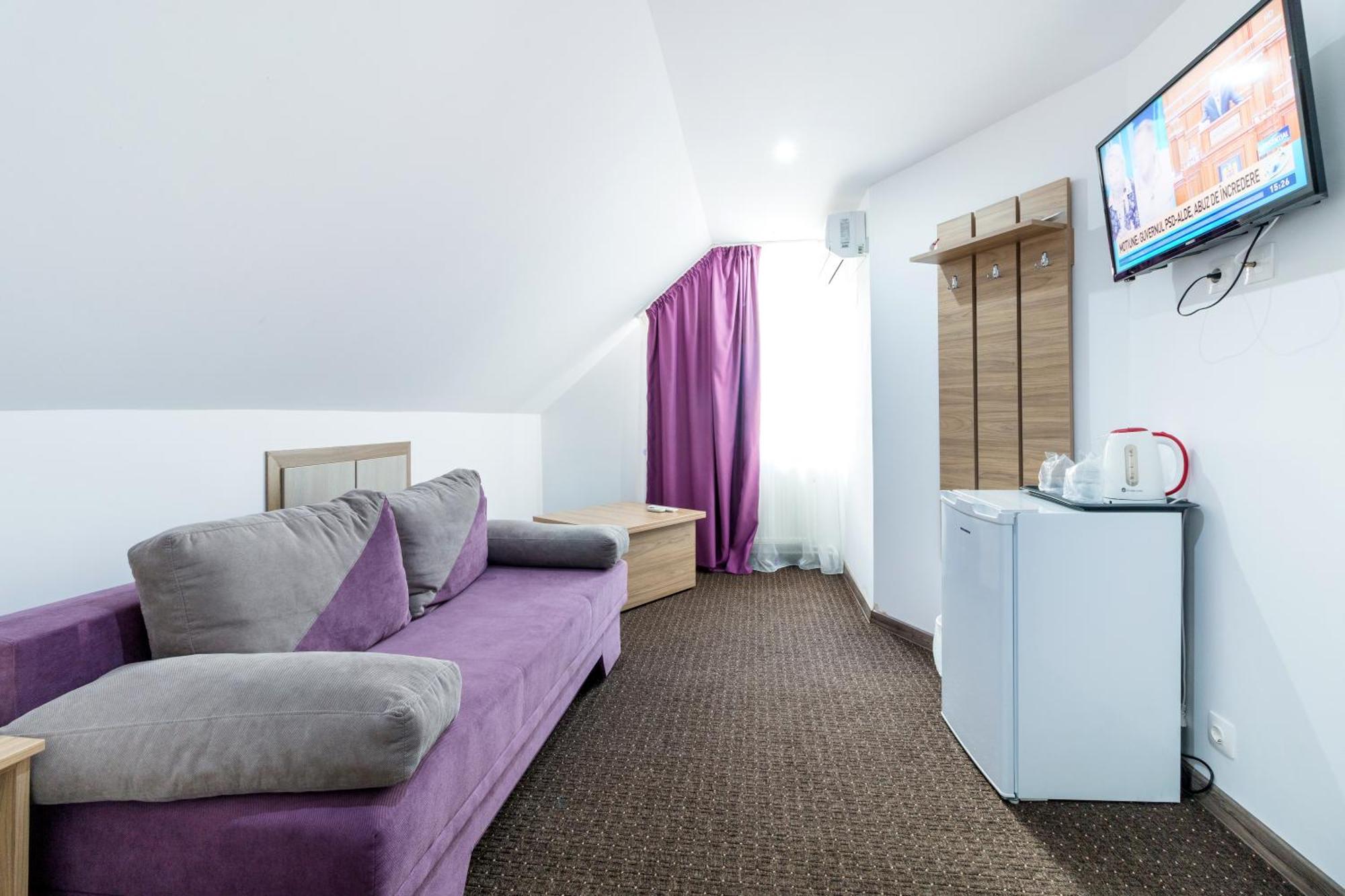 Casa Dinii 3* Constanţa